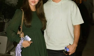 फ़िल्म "हिंदुत्व" की स्पेशल स्क्रीनिंग में पहुंचे आशीष शर्मा