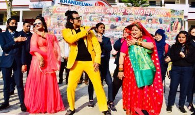 फ़िल्म की सफलता की दुआ के लिए अभिनेता मुकेश जे भारती पहुँचे बरेली