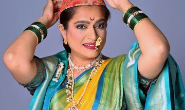 महाराष्ट्र दिवस पर आकर्षक लुक में नज़र आई अभिनेत्री एकता जैन