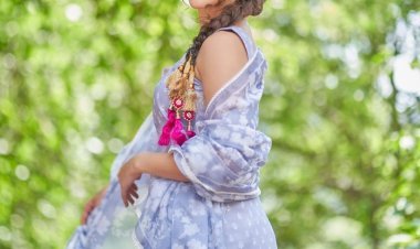 अमायरा दस्तूर ने नई पंजाबी फिल्म 'ऐनी हाओ मिट्टी पाओ' से की पॉलीवुड में एंट्री , दर्शकों ने किया खूब पसंद