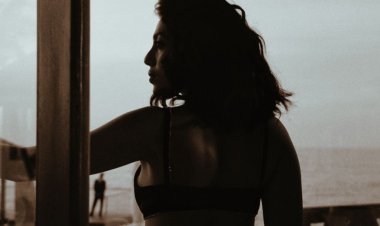 सोभिता धूलिपाला ने 'द नाइट मैनेजर' की पहली एनिवर्सरी पर शेयर किया सेट से लिया हुआ अदित्य रॉय कपूर और अनिल कपूर संग अनदेखा बीटीएस