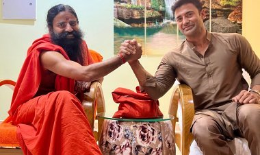 अपनी फिल्म की रिलीज़ से पहले बाबा रामदेव से मिले संग्राम सिंह