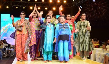 ट्रांसजेंडर और सेक्स वर्कर कम्युनिटी की मदद के लिये रैंप पर उतरे बिग बॉस विनर मुन्नवर फारूकी