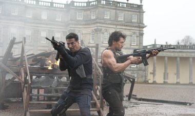 पैर टूटने के बाद भी अक्षय कुमार ने 'बड़े मियां छोटे मियां' की शूटिंग की पूरी